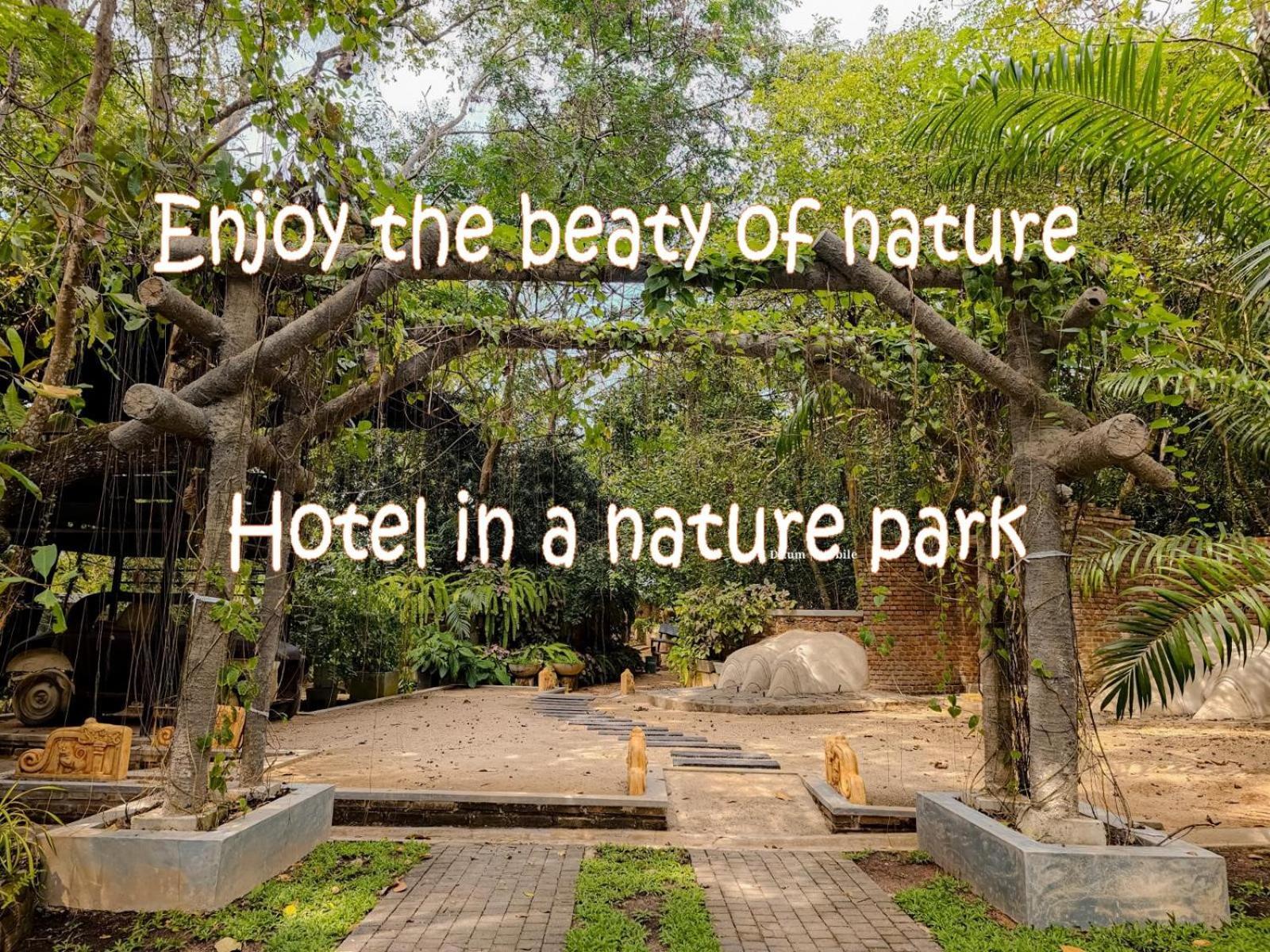 Ceylon Kingsmen Garden Hotel - Katunayake Negombo Exteriér fotografie